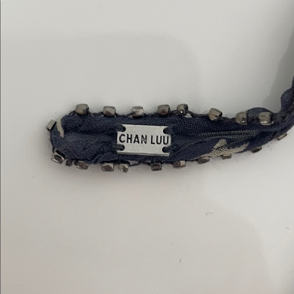 Navy Chan Luu Wrap Bracelet/Necklace - Picture 2 of 2